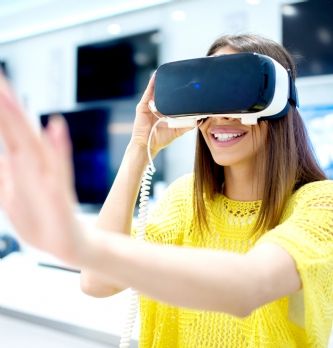 Techno & UX : Quels sont les impacts des technologies virtuelles dans le retail?