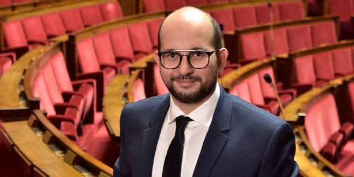 'Les services clients doivent jouer la transparence avec le consommateur', Ludovic Mendes, député