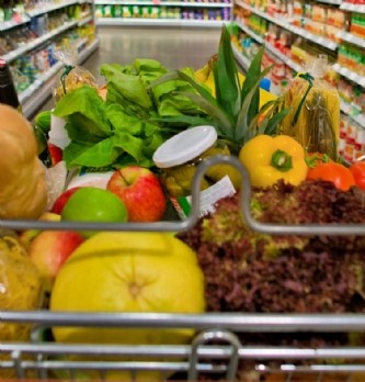 Veille & Tribune : La grande distribution s'engage à mettre en avant des produits frais et locaux