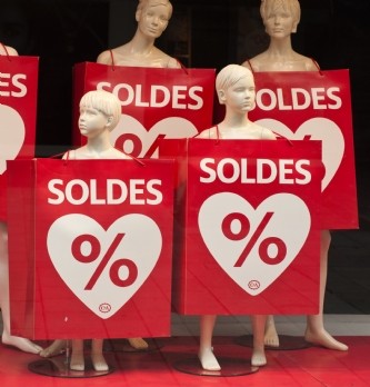 Veille & Tribune : Les soldes d'hiver reportées au 20 janvier