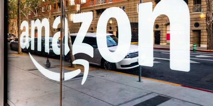 Amazon prévoirait d'ouvrir des grands magasins aux États-Unis