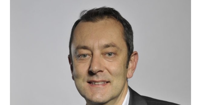 Thierry Spencer rejoint KPAM